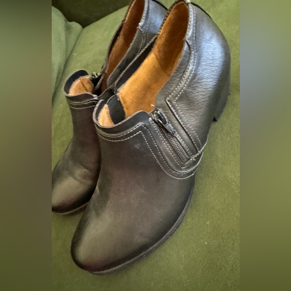 Womens NATURAL SOUL - Kasta - Black Booties - 10M New